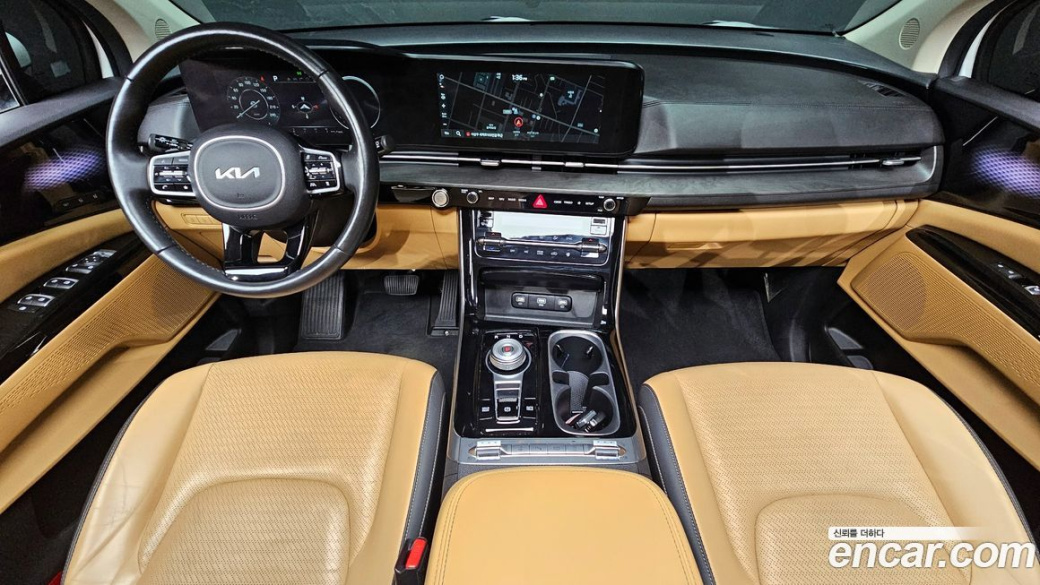 Kia Carnival 7-Seater Signature, 2023