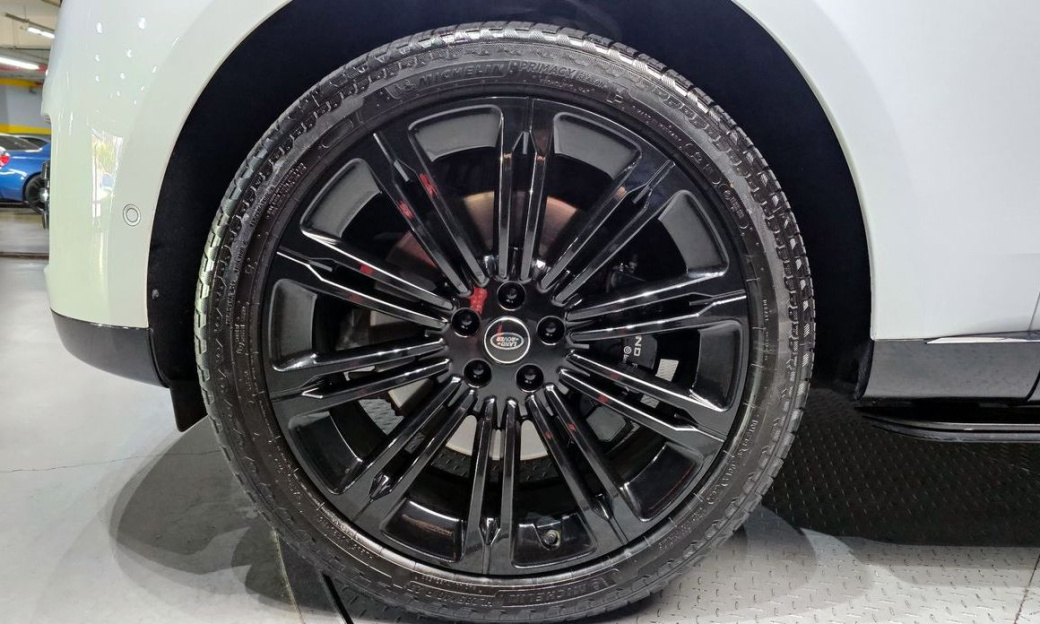 Land Rover Range Rover P530 Autobiography Long Wheel Base, 2025