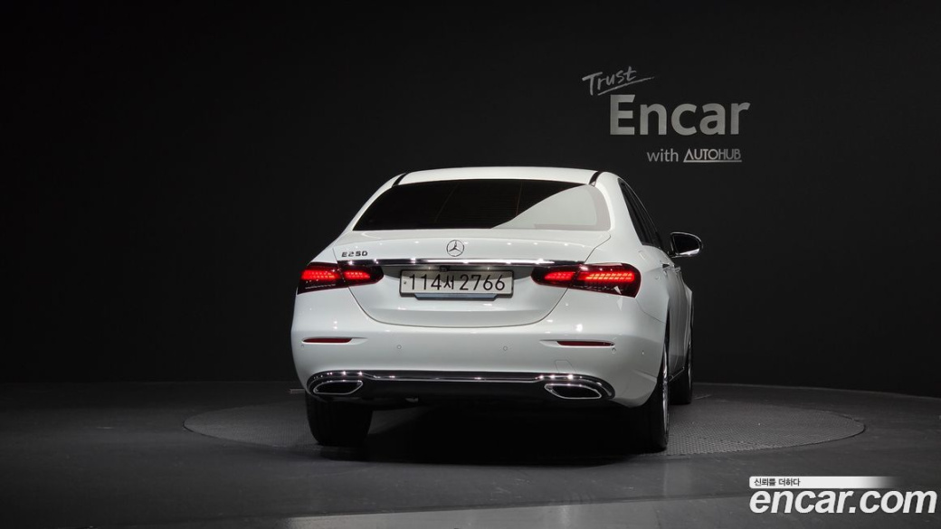 Mercedes-Benz E-Class E250 Exclusive, 2023