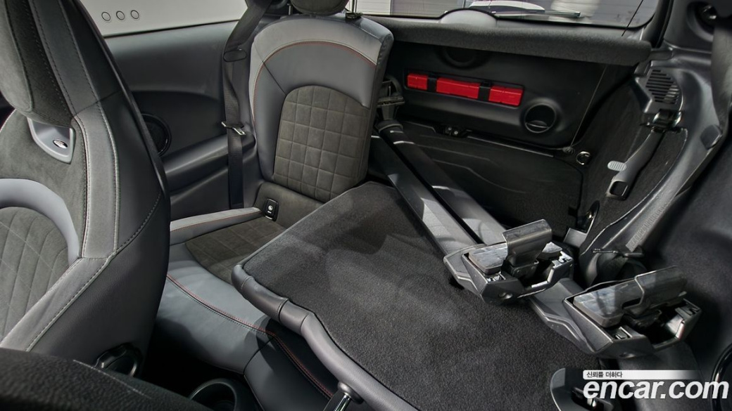 Mini Cooper JCW Pat Moss Edition, 2023