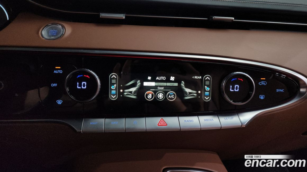 Genesis GV70 2.5T Gasoline 2WD, 2024