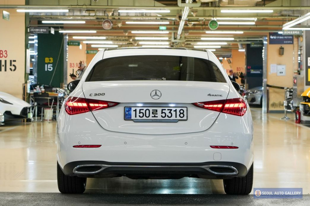 Mercedes-Benz C-Class C300 4MATIC Avantgarde, 2024