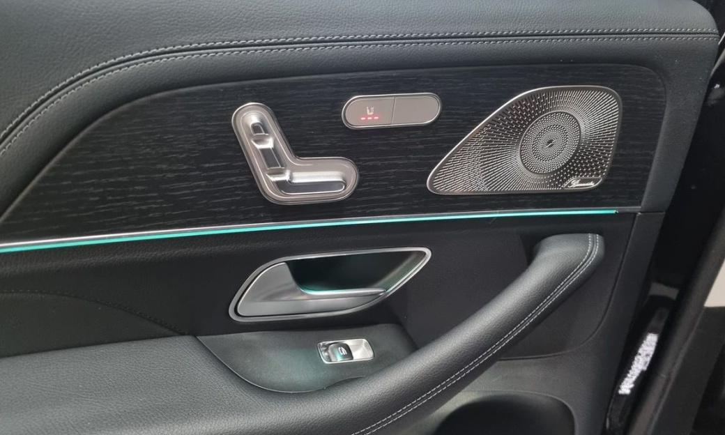 Mercedes-Benz GLE-Class GLE450 4MATIC, 2025