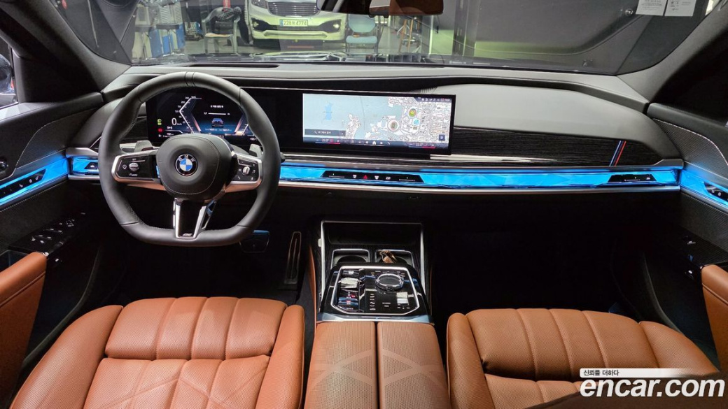 BMW 7-Series 740i xDrive M Sport, 2025