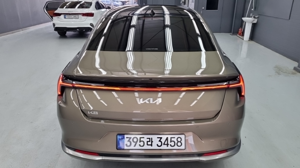 Kia K8 2.5 Gasoline 2WD, 2025