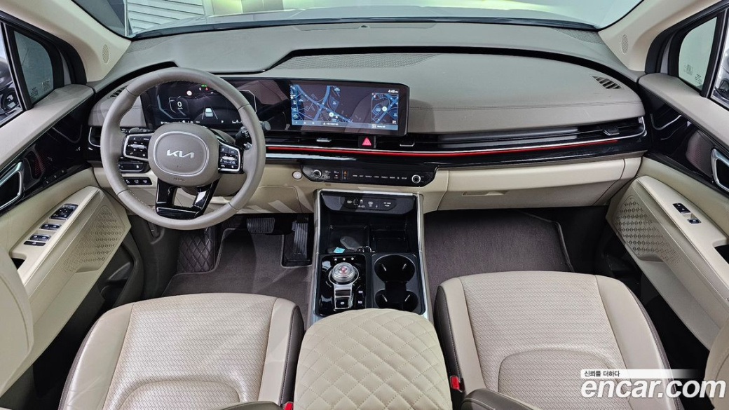 Kia Carnival 7-Seater Gravity, 2025