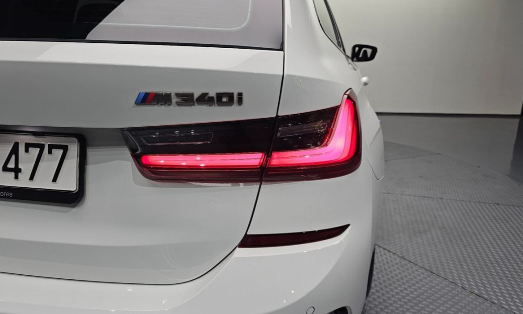 BMW 3-Series M340i xDrive Touring Performance, 2022