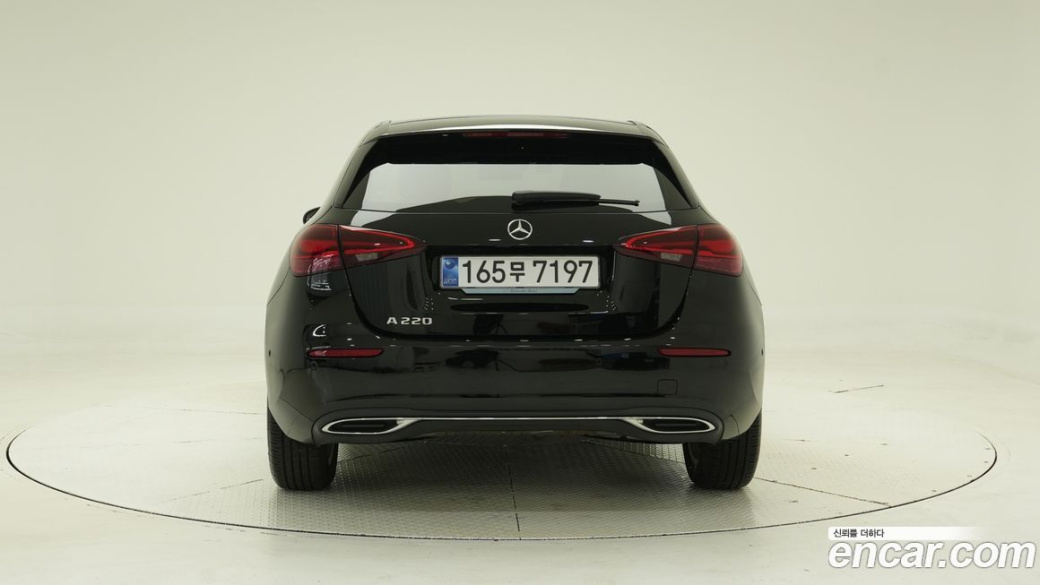Mercedes-Benz A-Class A220 Hatchback, 2024