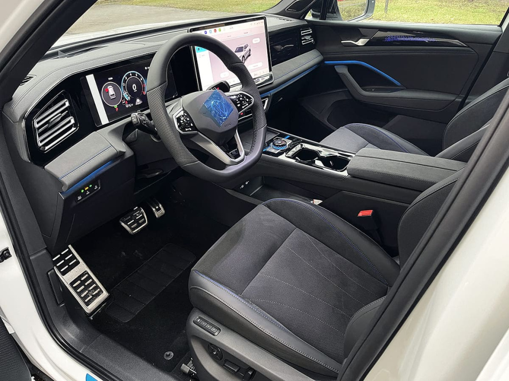 Volkswagen Tiguan L Pro