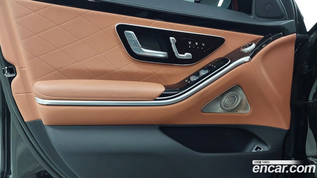 Mercedes-Benz S-Class S500L 4MATIC, 2023