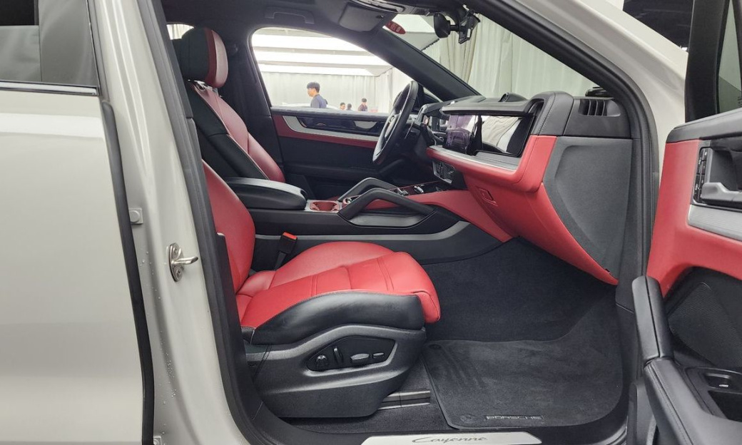 Porsche Cayenne 3.0 Coupe, 2024