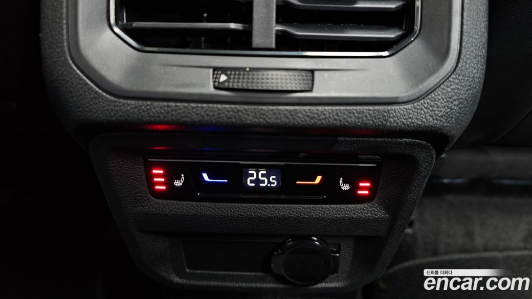 Volkswagen Tiguan 2.0 TSI Prestige, 2024