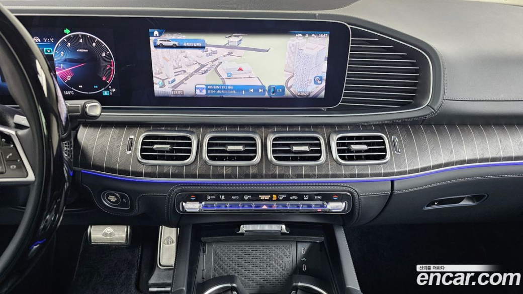 Mercedes-Benz GLS-Class Maybach GLS600 4MATIC, 2024
