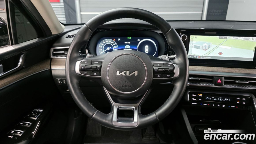 Kia K5 2.0, 2023