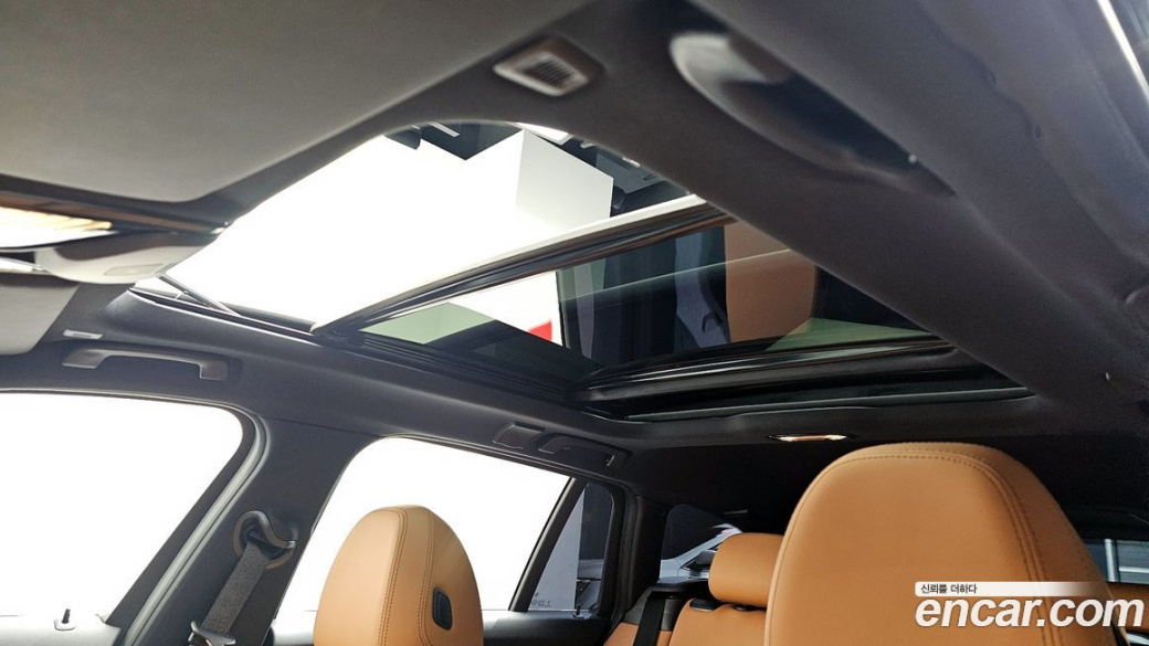 BMW 3-Series 320i Touring, 2024