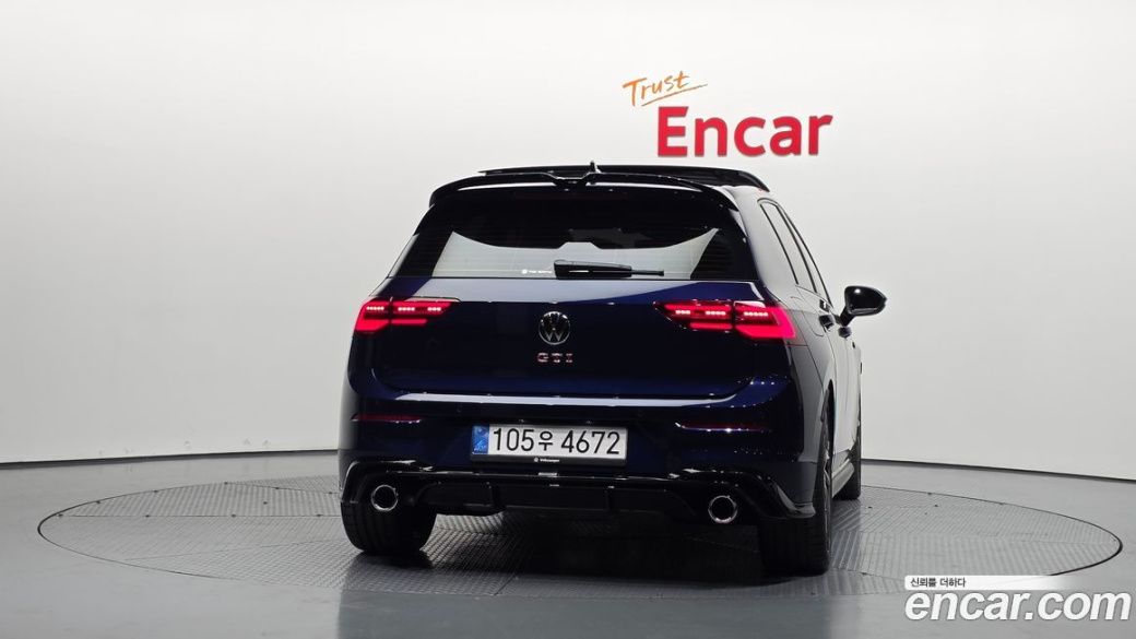 Volkswagen Golf 2.0 GTI, 2024