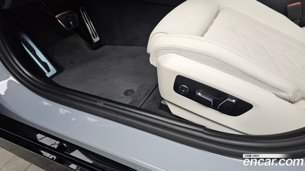 BMW 5-Series 520i M Sport, 2024