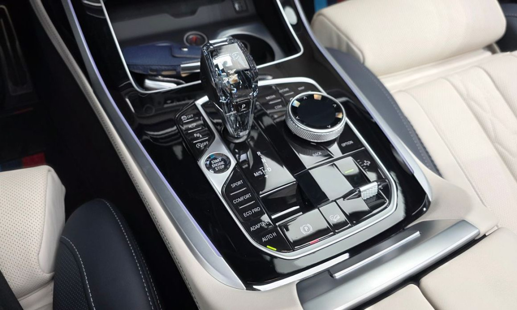 BMW X7 M50i 6STR, 2022