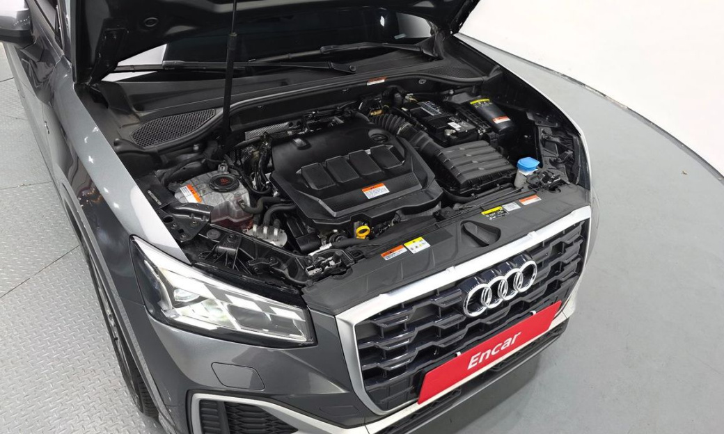 Audi Q2 35 TDI Premium, 2023