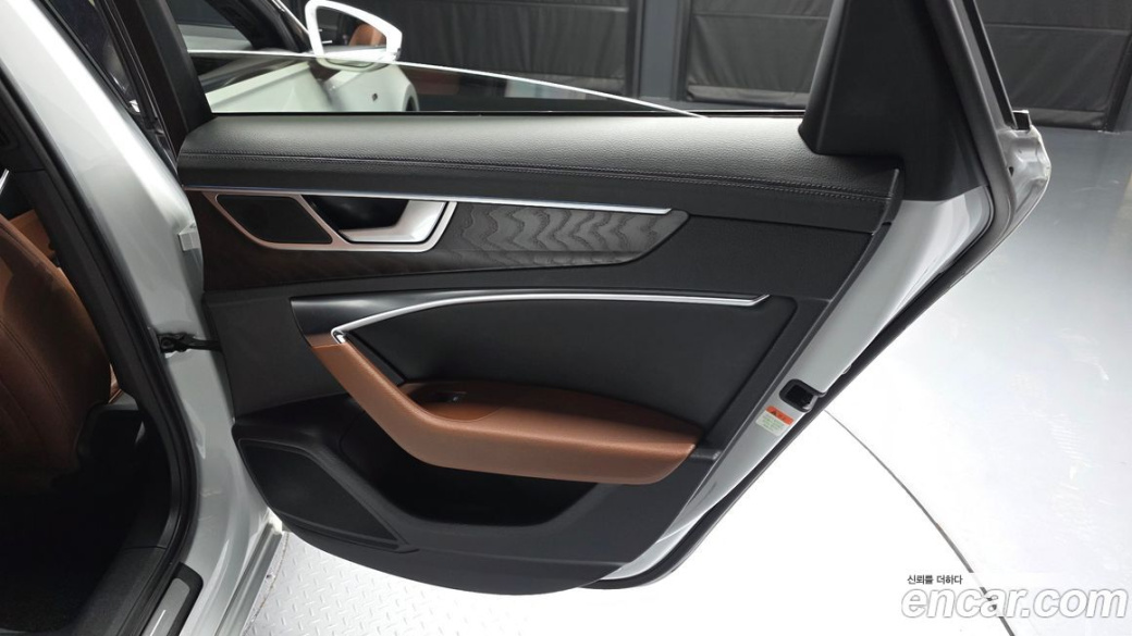 Audi A6 45 TFSI Premium, 2023