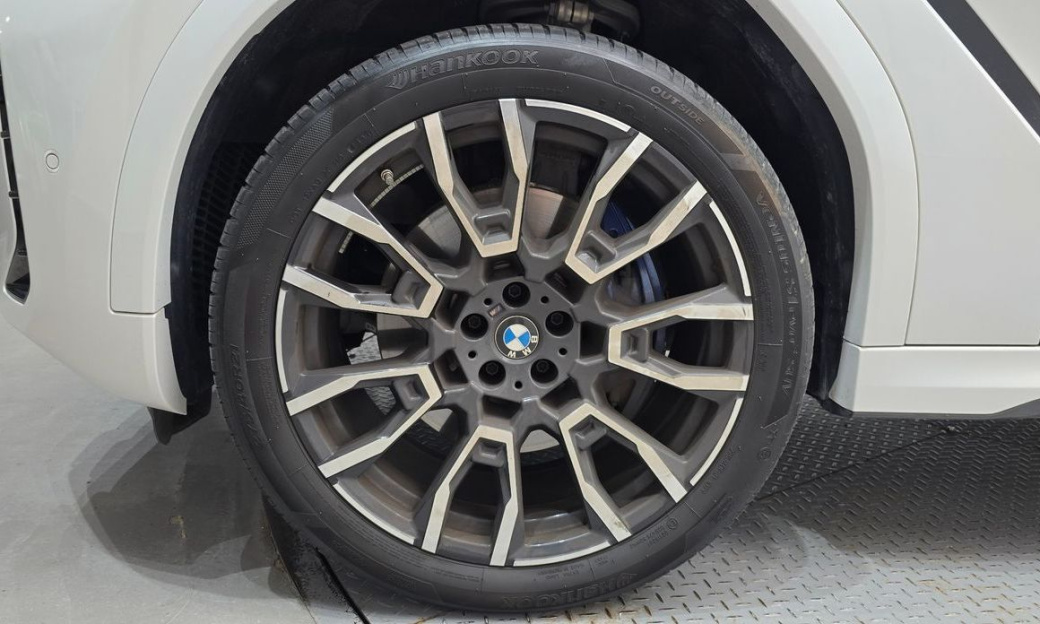 BMW X6 xDrive40i M Sport, 2024