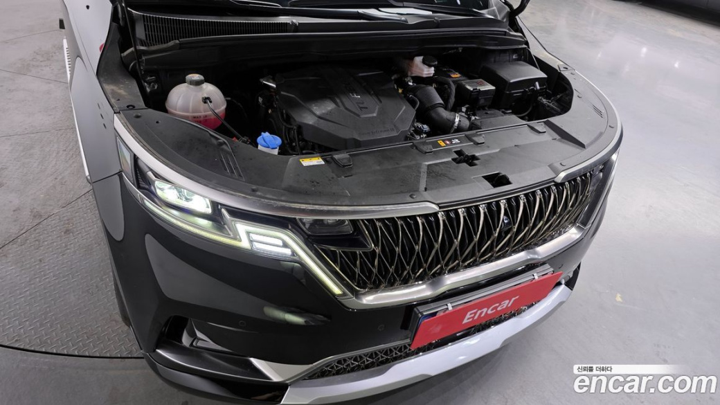 Kia Carnival 9-Seater Hi-Limousine, 2022