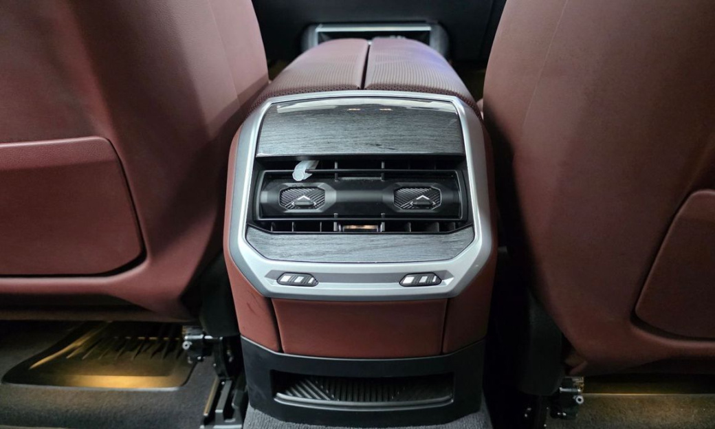 BMW 7-Series 740d xDrive M Sport, 2024