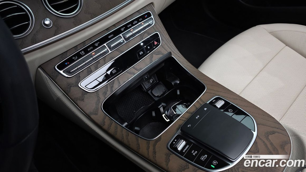 Mercedes-Benz E-Class E250 Exclusive, 2022