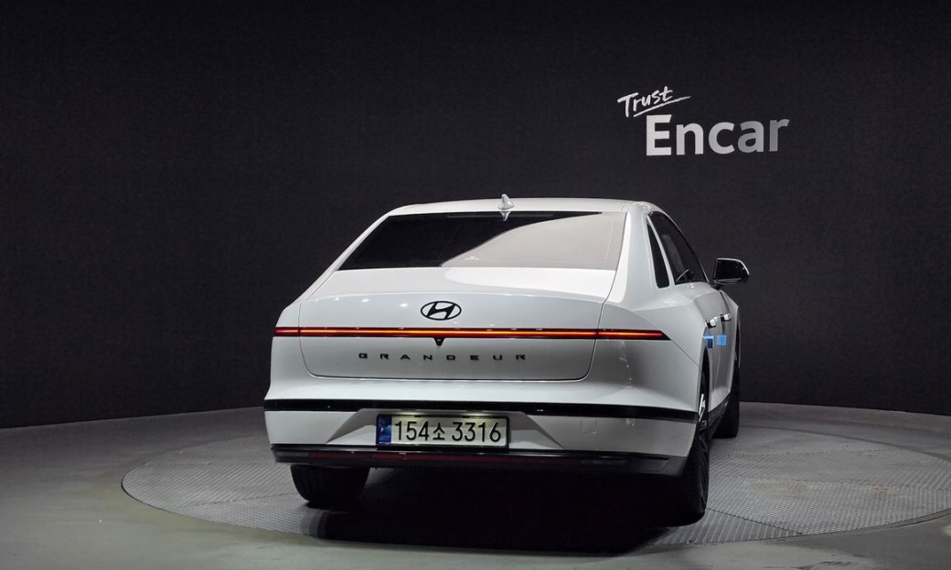 Hyundai Grandeur 2,5 Gasoline 2WD, 2023