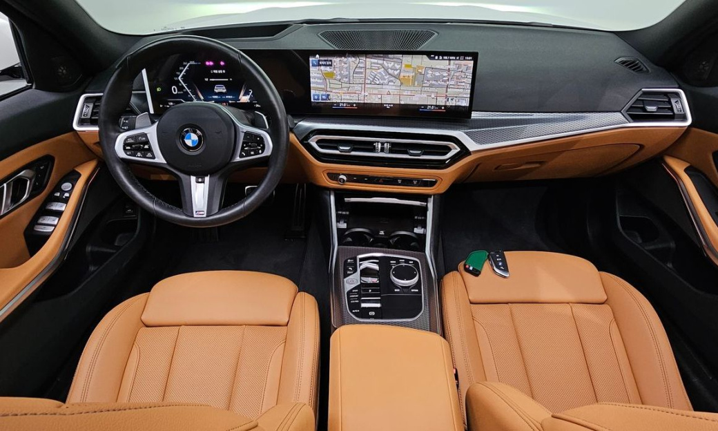 BMW 3-Series 320i M Sport, 2024