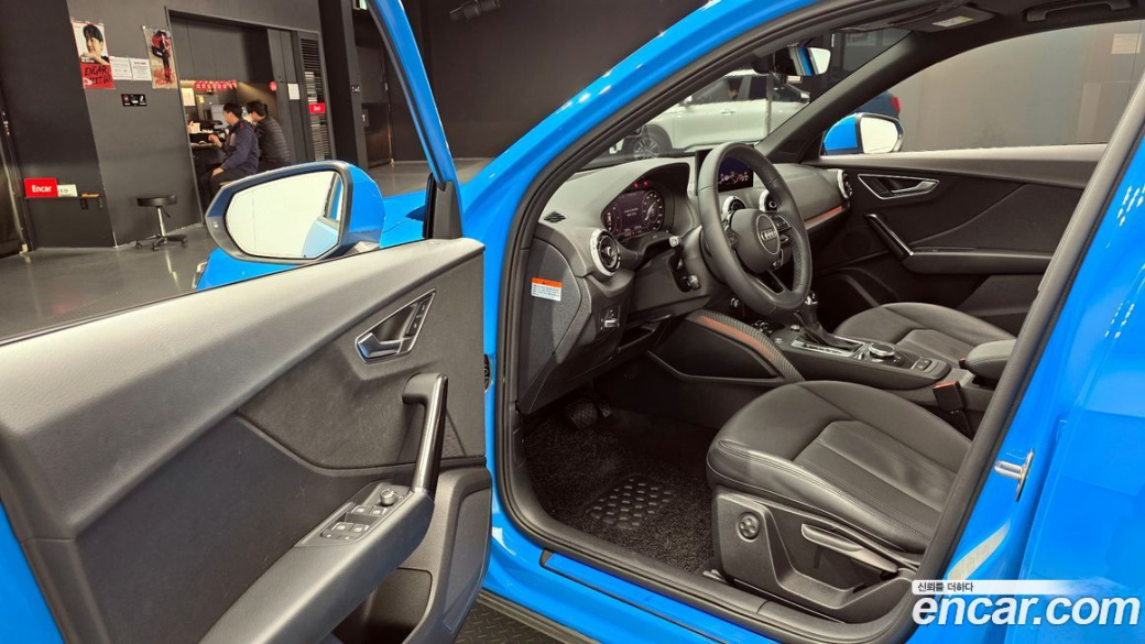 Audi Q2 35 TDI Premium, 2023