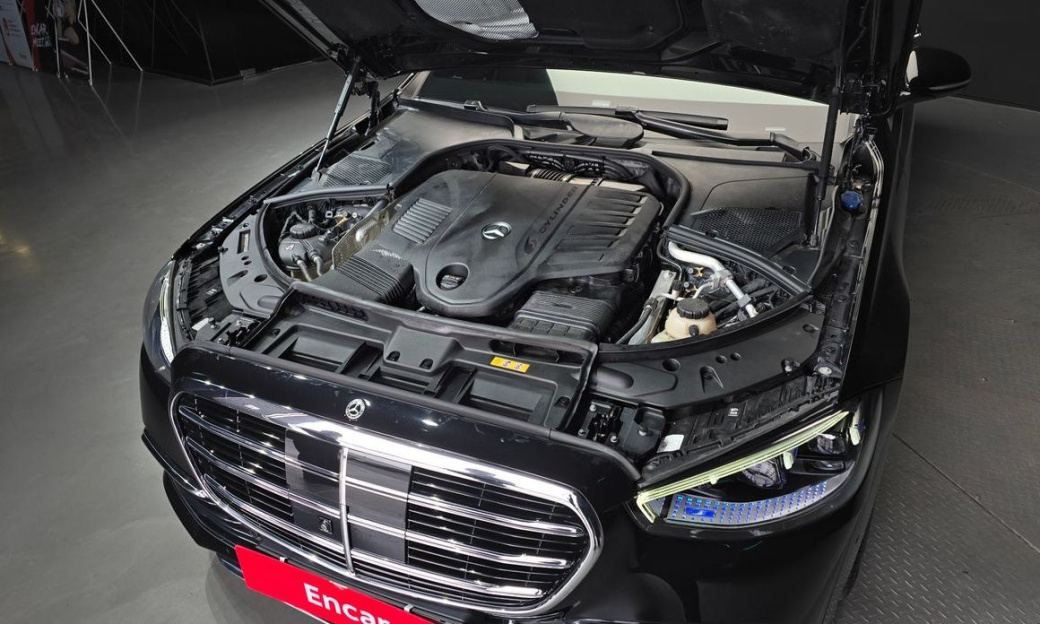 Mercedes-Benz S-Class S450L 4MATIC, 2023