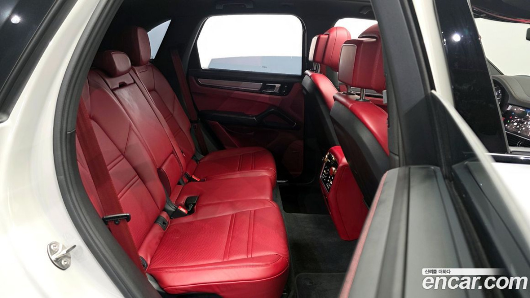 Porsche Cayenne 3.0, 2023