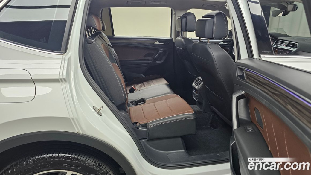 Volkswagen Tiguan 2.0 TSI Prestige, 2023