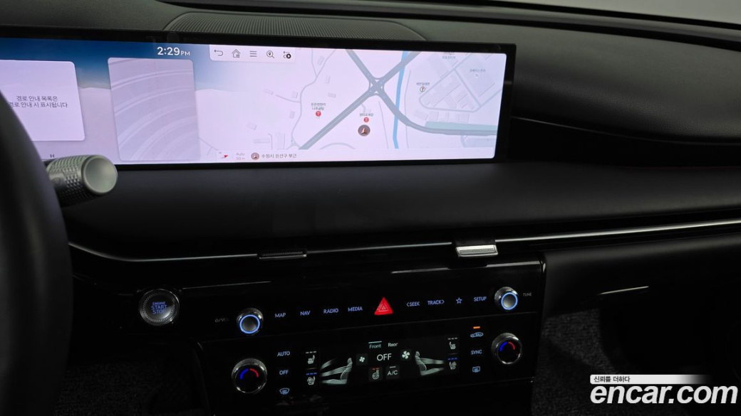 Genesis G80 Gasoline 2.5 Turbo 2WD, 2025
