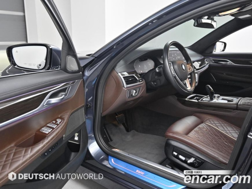 BMW 7-Series 740d xDrive Design Pure Excellence, 2020