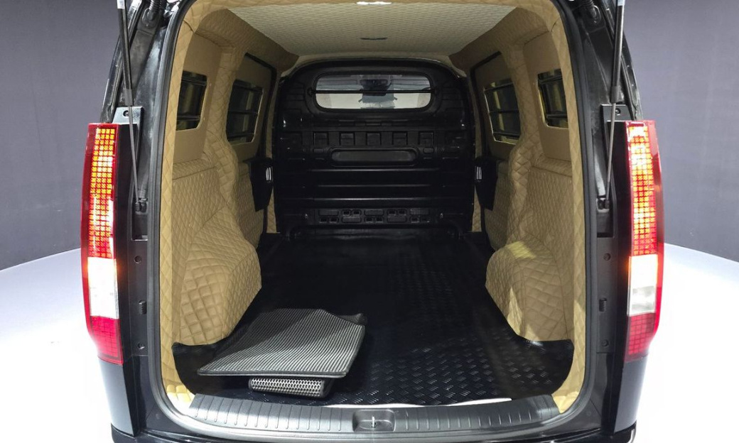 Hyundai Staria Cargo 3-Seater, 2025
