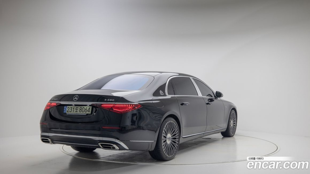 Mercedes-Benz S-Class Maybach S680 4MATIC, 2023