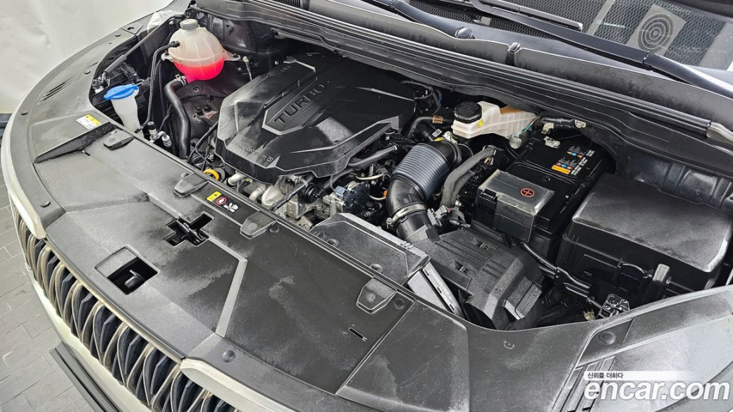 Kia Carnival 9-Seater Noblesse, 2023