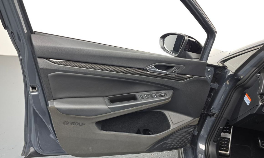 Volkswagen Golf 2.0 GTI, 2024