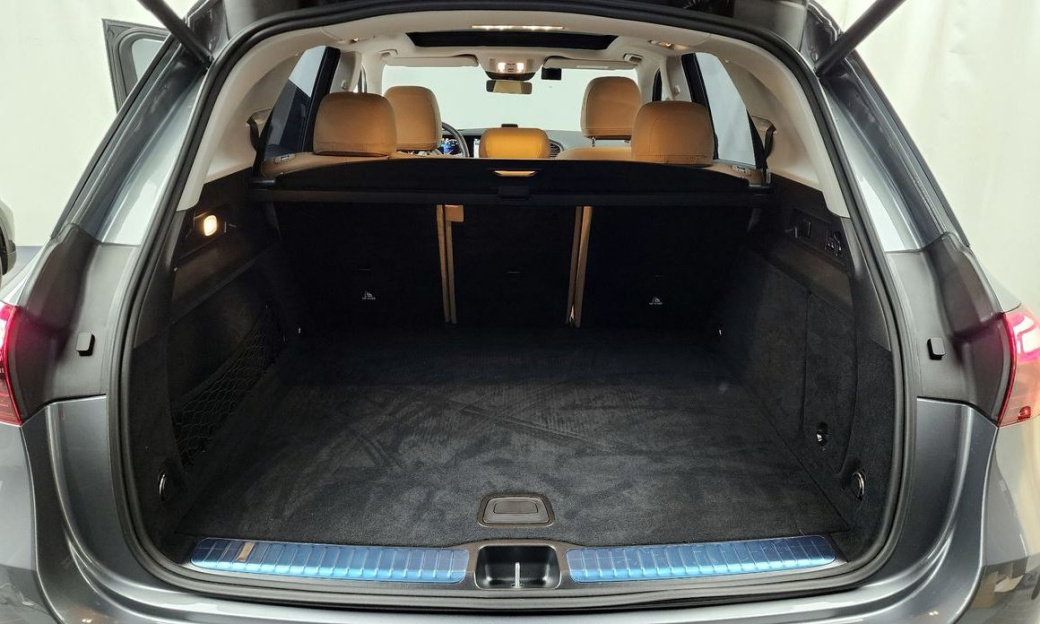 Mercedes-Benz GLE-Class GLE450 4MATIC, 2025