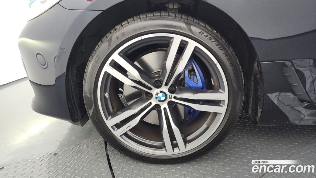 BMW Gran Turismo 640i xDrive M Sport, 2023
