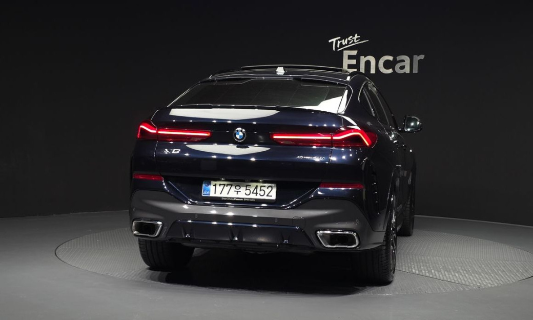 BMW X6 xDrive40i M Sport, 2025