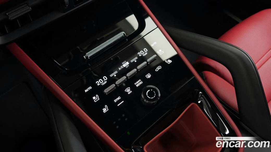 Porsche Cayenne 3.0, 2024