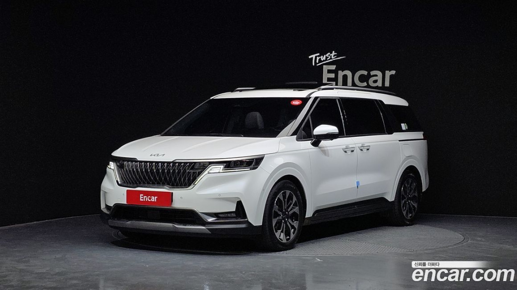 Kia Carnival 9-Seater Signature, 2022