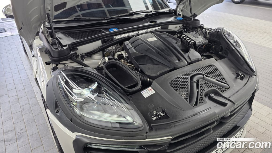 Porsche Macan 2.9 S, 2023