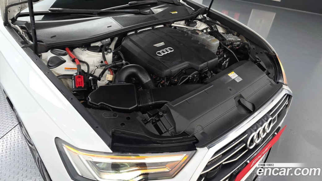 Audi A6 45 TFSI Quattro Premium, 2022