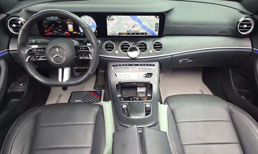 Mercedes-Benz E-Class E220d 4MATIC AMG Line, 2022