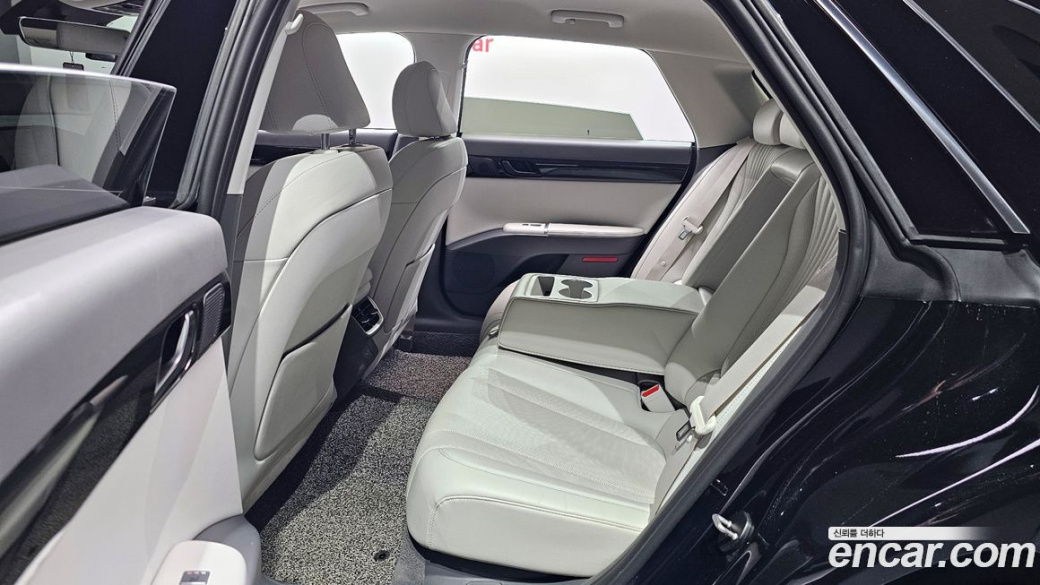 Hyundai Grandeur 2,5 Gasoline 2WD, 2023
