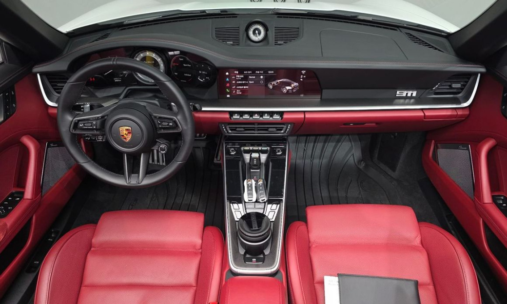 Porsche 911 Turbo S Cabriolet, 2024
